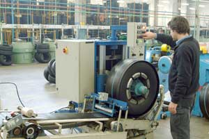 Aufbringen der neuen Gummischicht